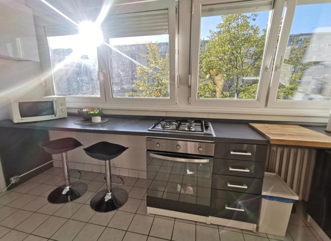 Relax Central Apartment Загреб Екстериор снимка