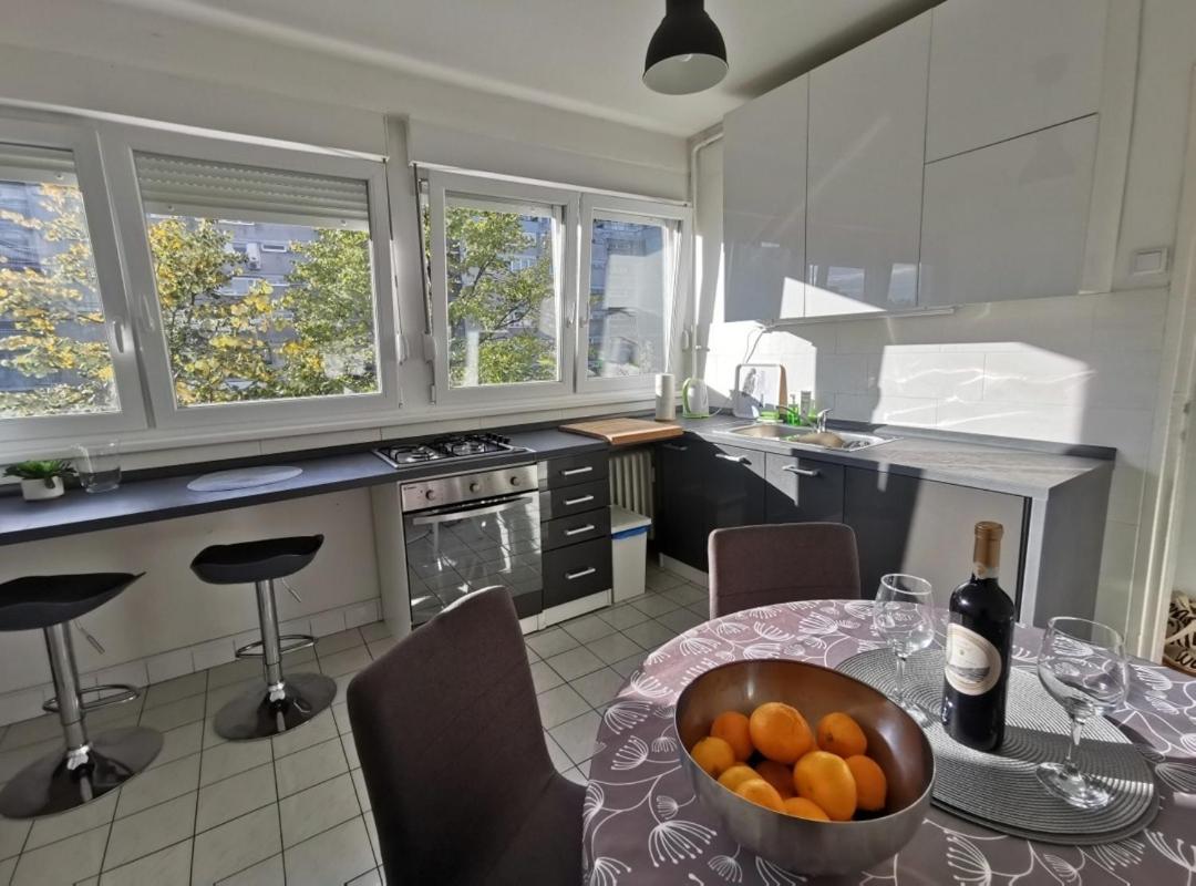 Relax Central Apartment Загреб Екстериор снимка