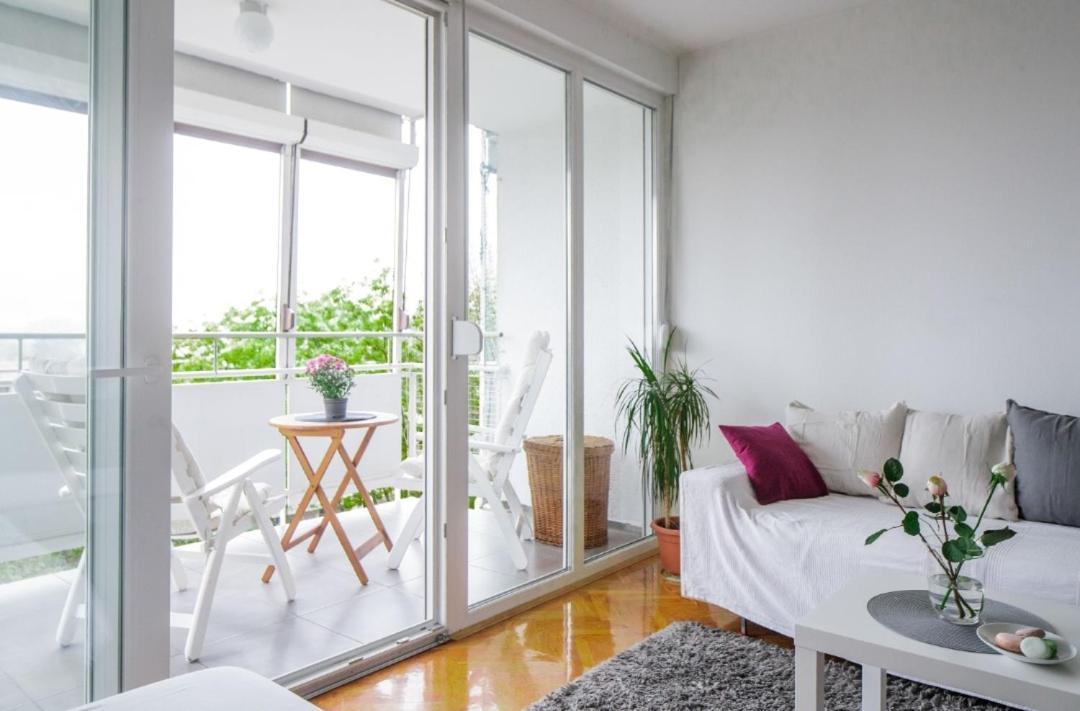 Relax Central Apartment Загреб Екстериор снимка
